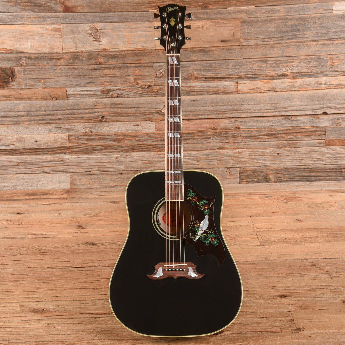 Gibson Dove Ebony 2024 - View 4 | MusicMarket