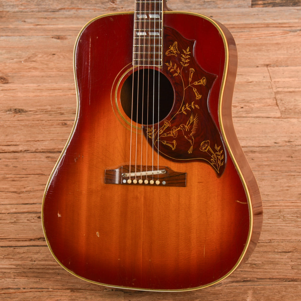 Gibson Hummingbird Sunburst 1965 - View 2 | MusicMarket