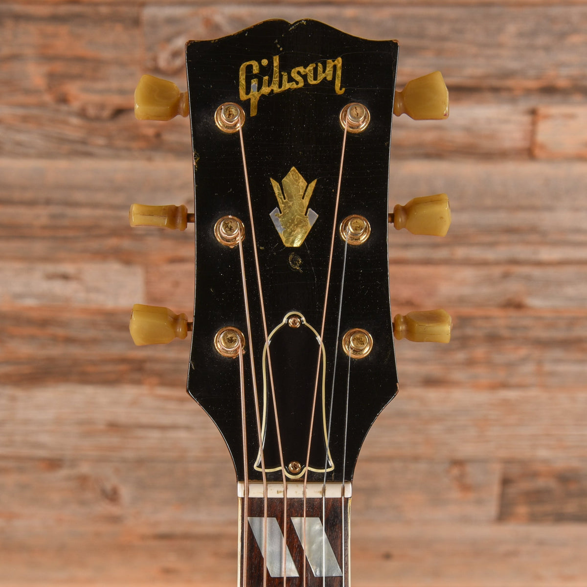 Gibson Hummingbird Sunburst 1965 - View 6 | MusicMarket