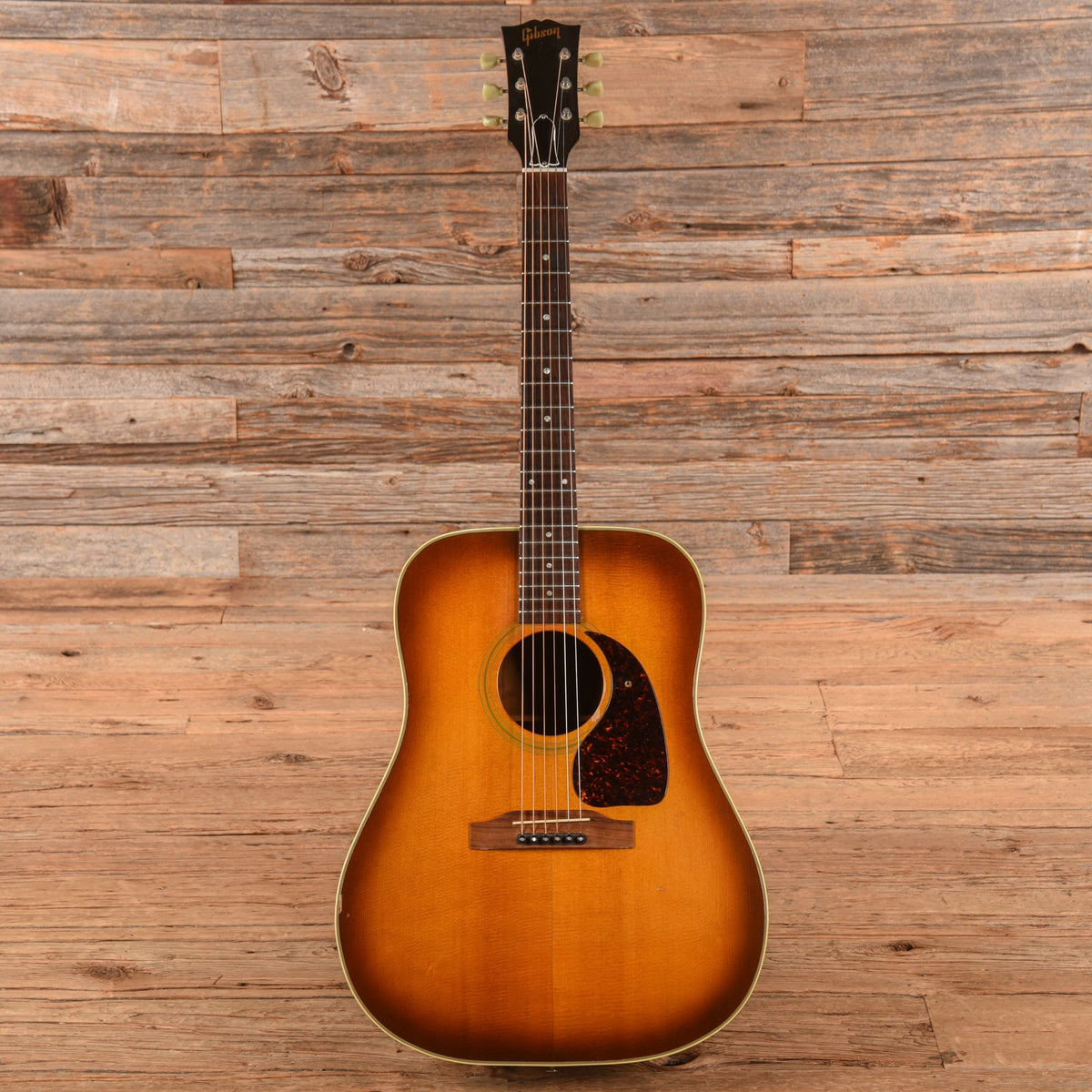 Gibson J-30 Sunburst 1986 - View 4 | MusicMarket