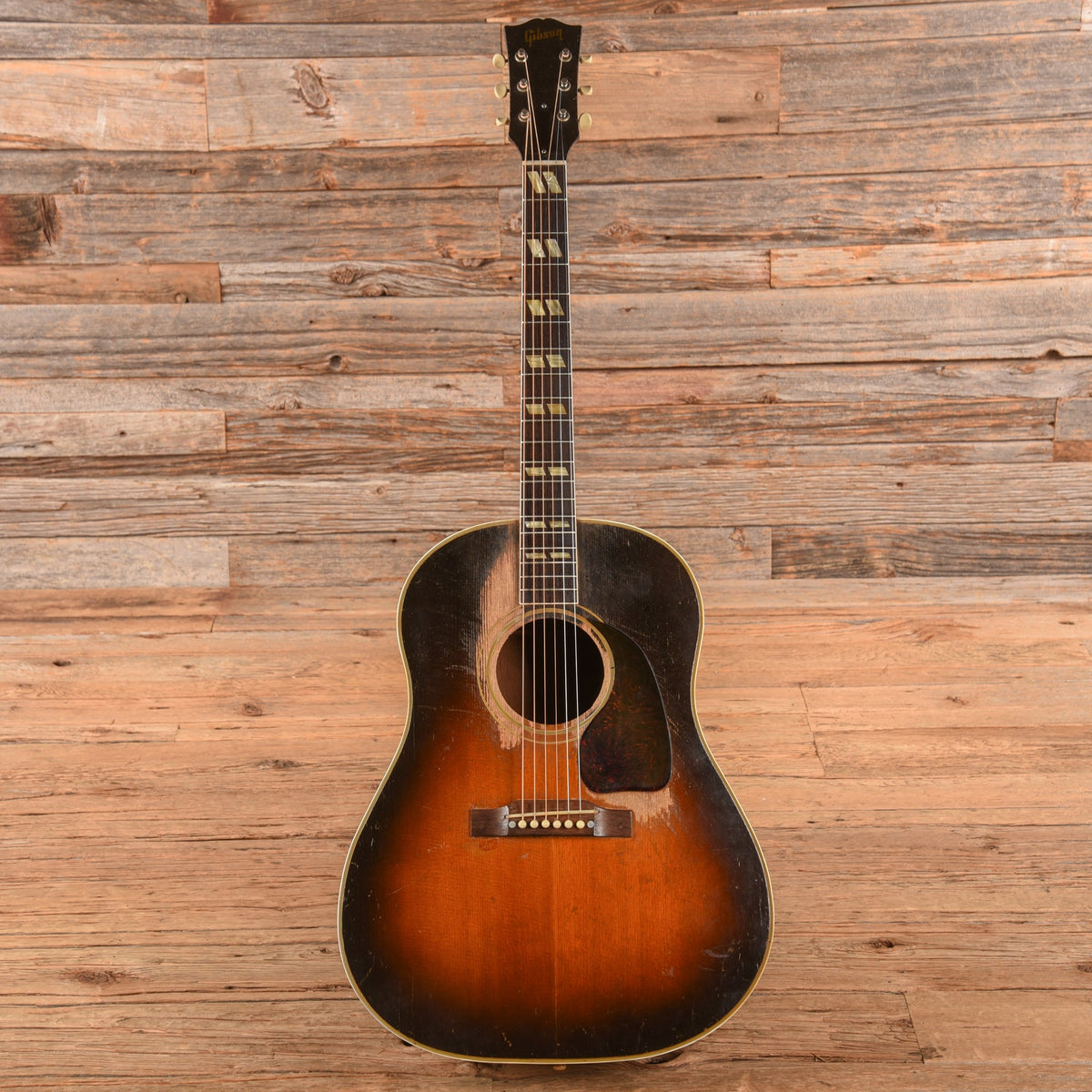 Gibson SJ Southern Jumbo Sunburst 1950 - View 4 | MusicMarket