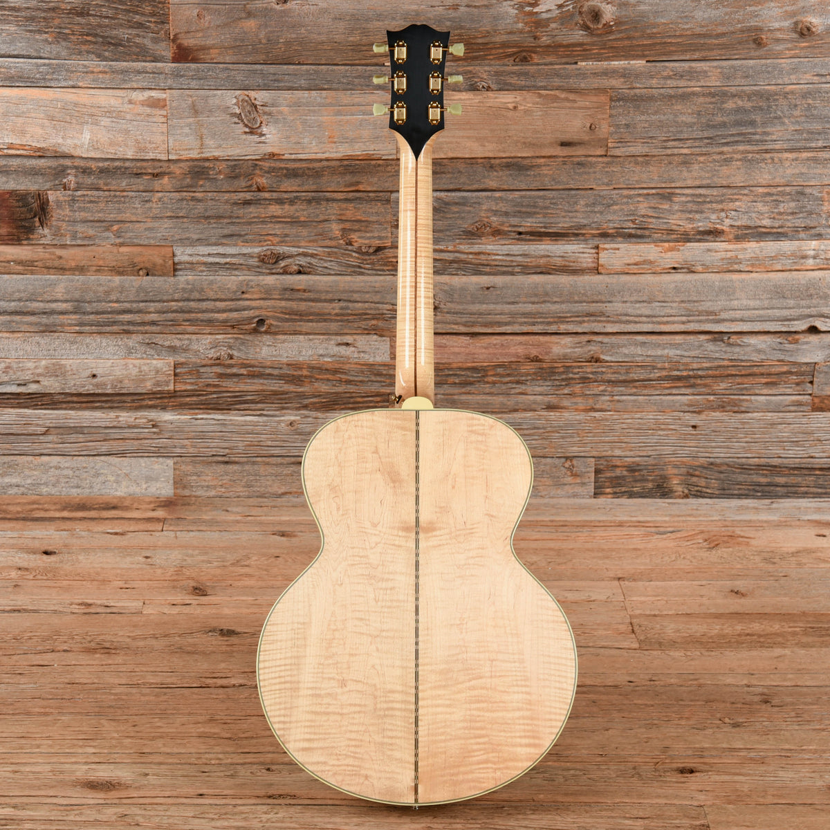 Gibson Custom Historic 1957 SJ-200 Reissue Antique Natural 2024 - View 5 | MusicMarket