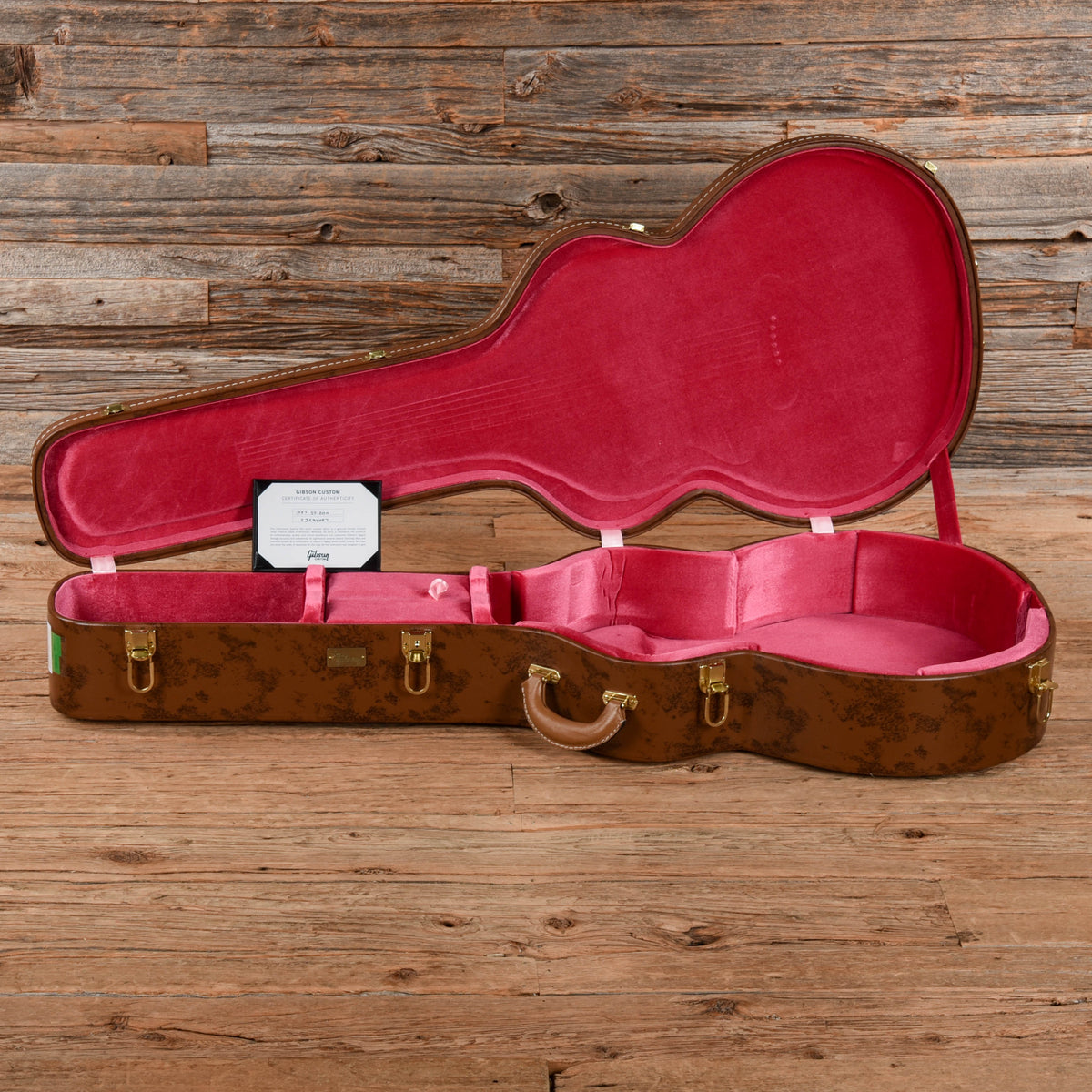 Gibson Custom Historic 1957 SJ-200 Reissue Antique Natural 2024 - View 9 | MusicMarket