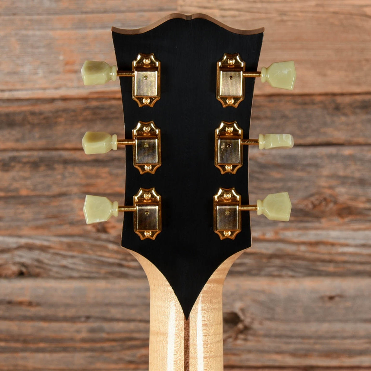 Gibson Custom Historic 1957 SJ-200 Reissue Antique Natural 2024 - View 7 | MusicMarket
