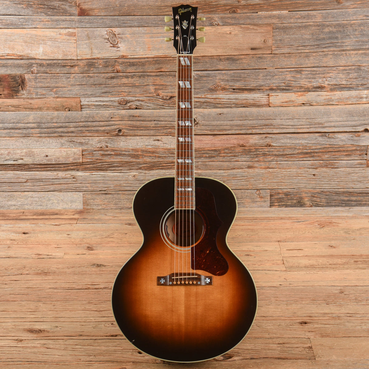 Gibson J-185 Original Sunburst 2021 - View 4 | MusicMarket
