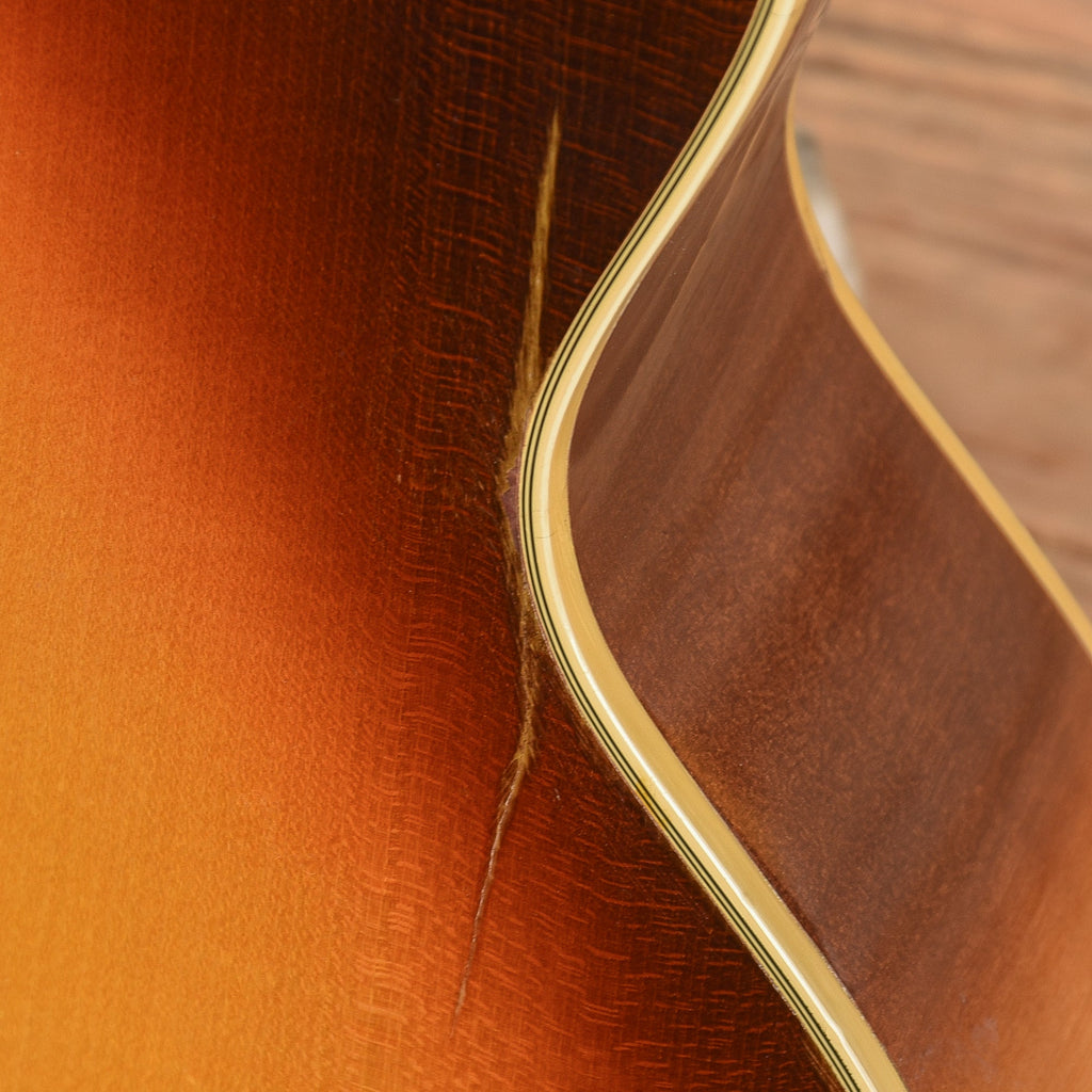 Gibson J-200 Sunburst 1974 - View 13 | MusicMarket