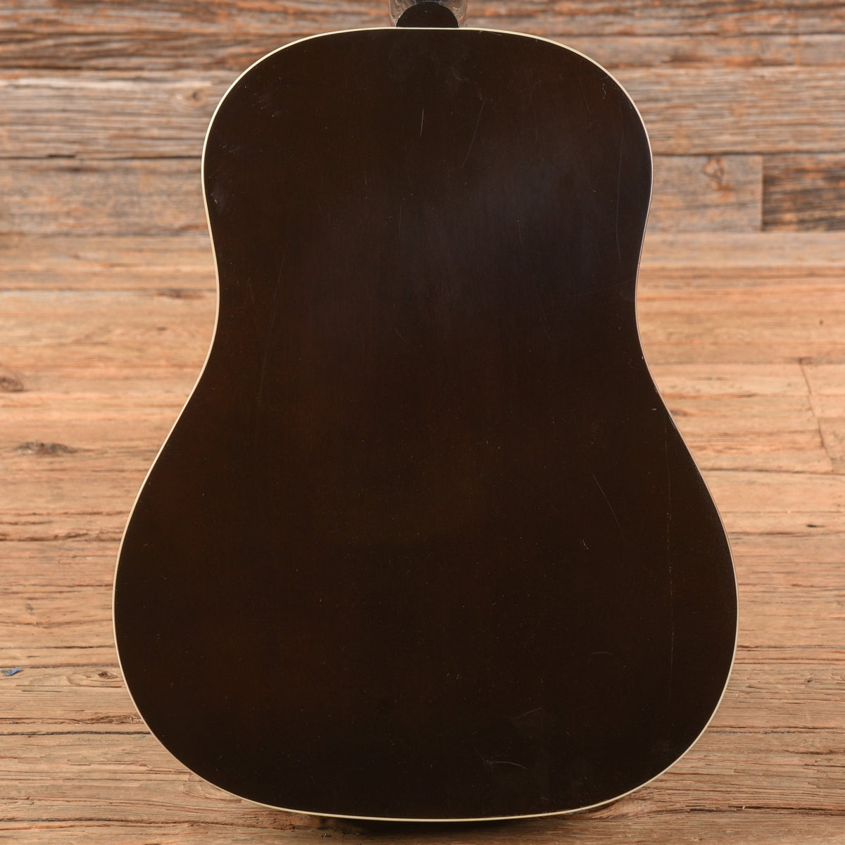 Gibson J-45 Standard Sunburst 2009 - View 3 | MusicMarket
