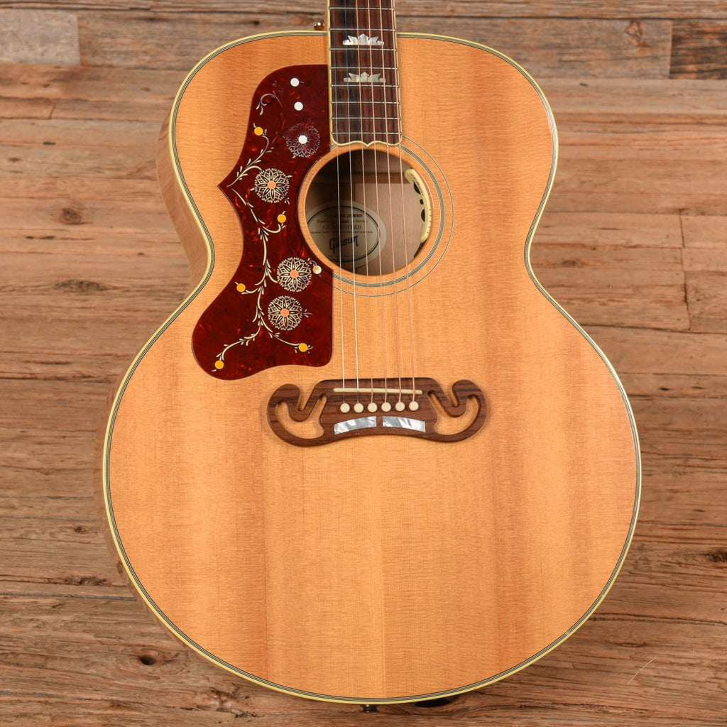Gibson SJ-200 Standard Sunburst 2020 LEFTY - View 2 | MusicMarket