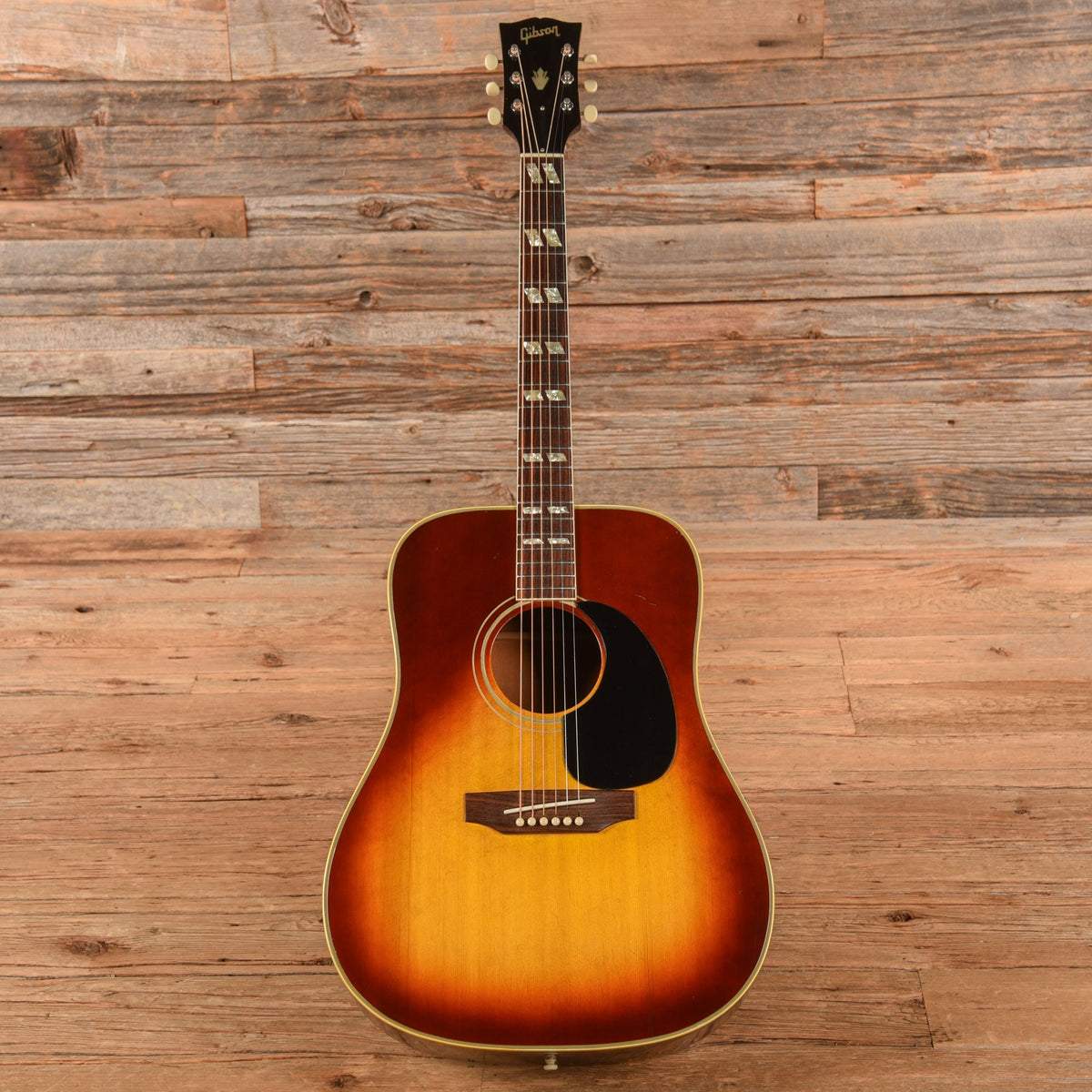 Gibson Southern Jumbo Sunburst 1969 - View 9 | MusicMarket