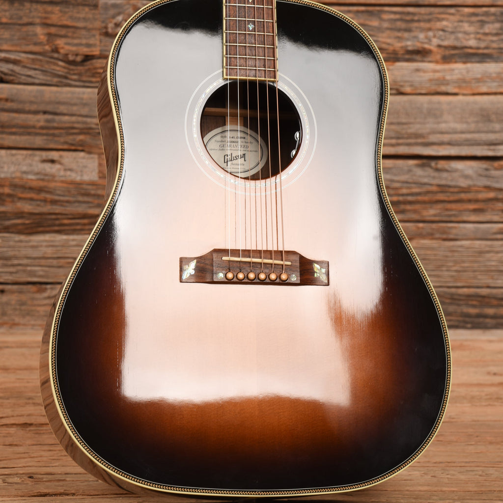 Gibson J-45 Custom Vintage Sunburst 2016 LEFTY - View 8 | MusicMarket