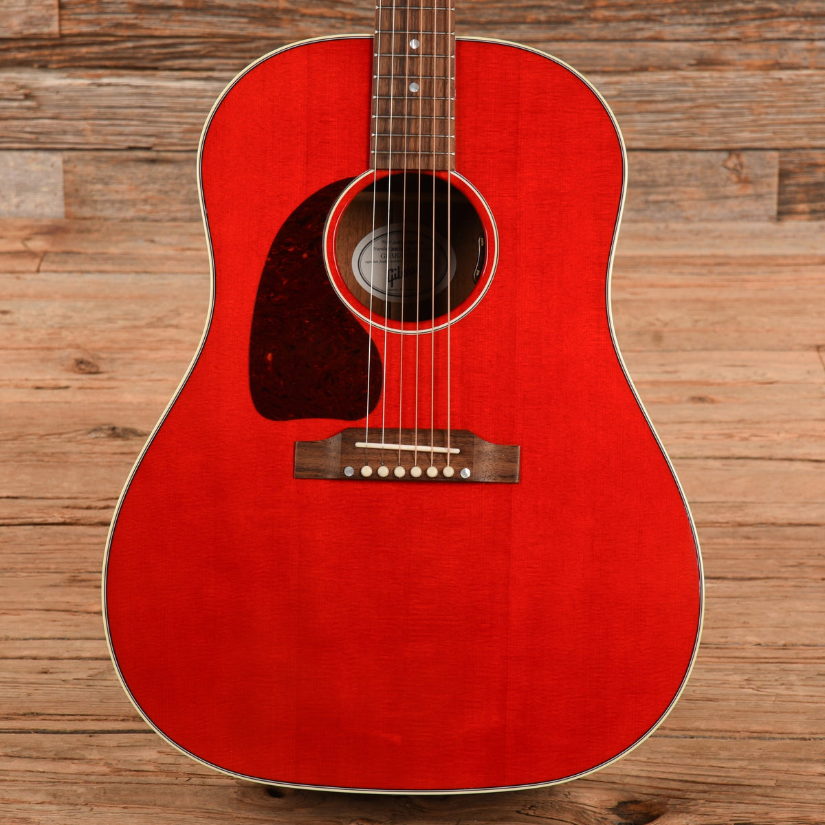 Gibson J-45 Standard Cherry 2022 LEFTY - MusicMarket