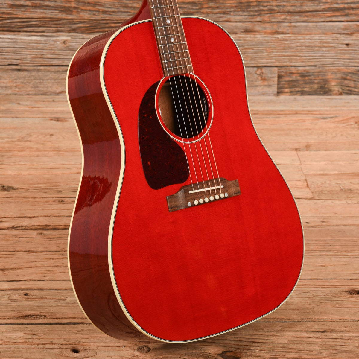 Gibson J-45 Standard Cherry 2022 LEFTY - View 2 | MusicMarket
