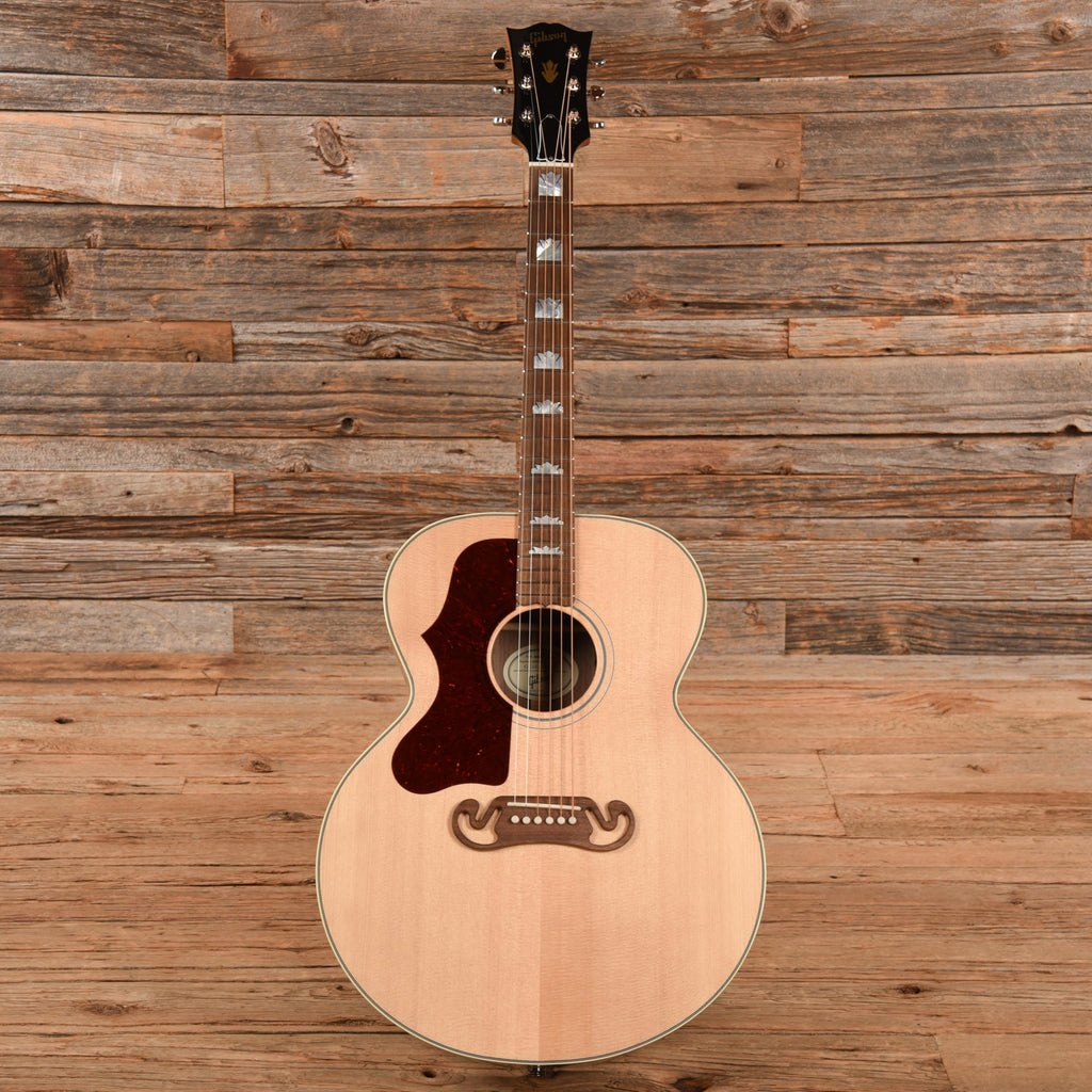 Gibson SJ-200 Studio Walnut Natural 2022 LEFTY - View 4 | MusicMarket