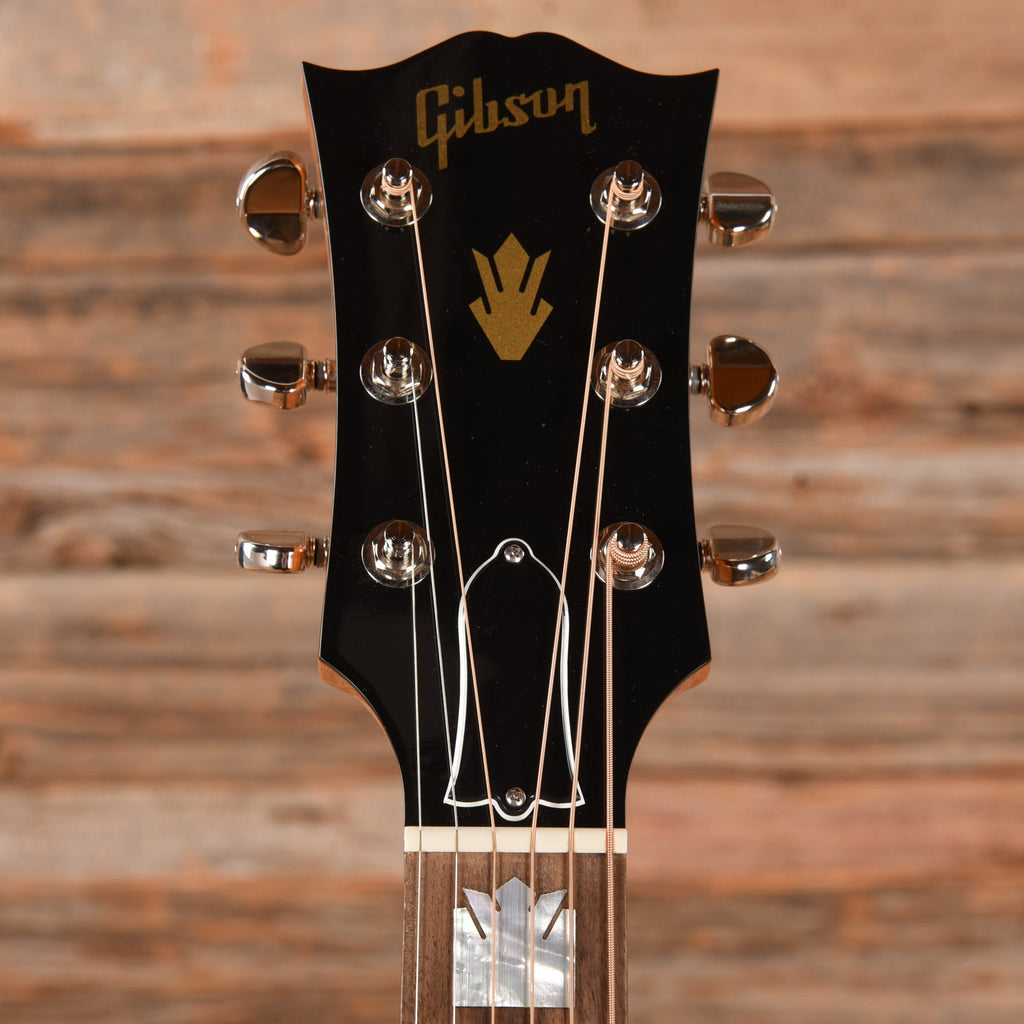 Gibson SJ-200 Studio Walnut Natural 2022 LEFTY - View 6 | MusicMarket