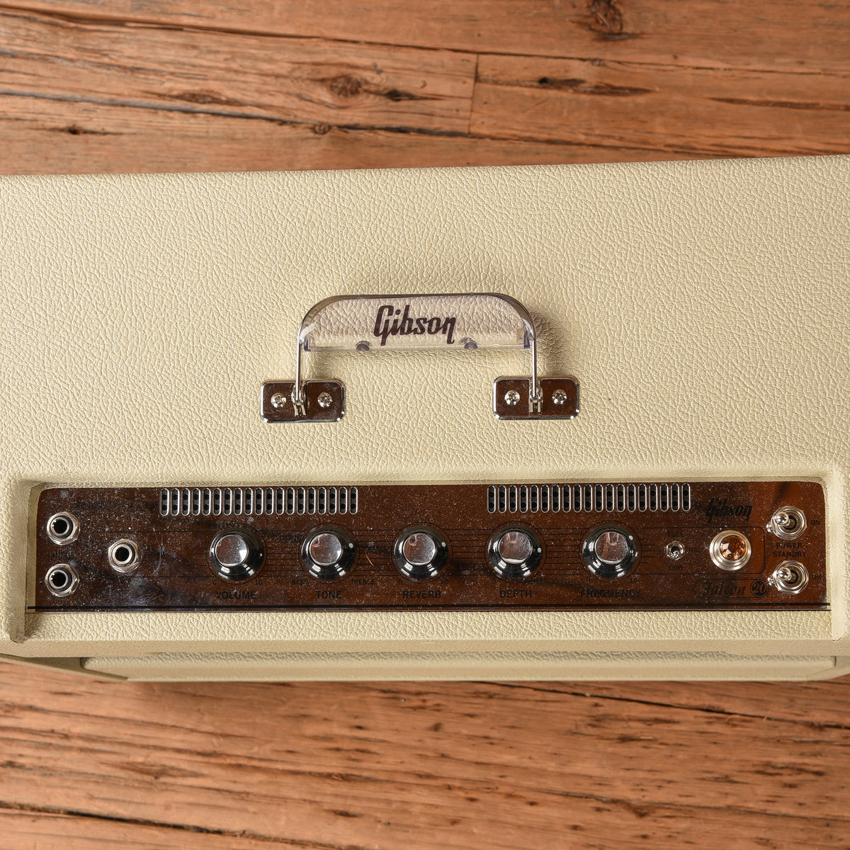 Gibson Falcon 20 12-Watt 1x12" Guitar Combo - View 3 | MusicMarket
