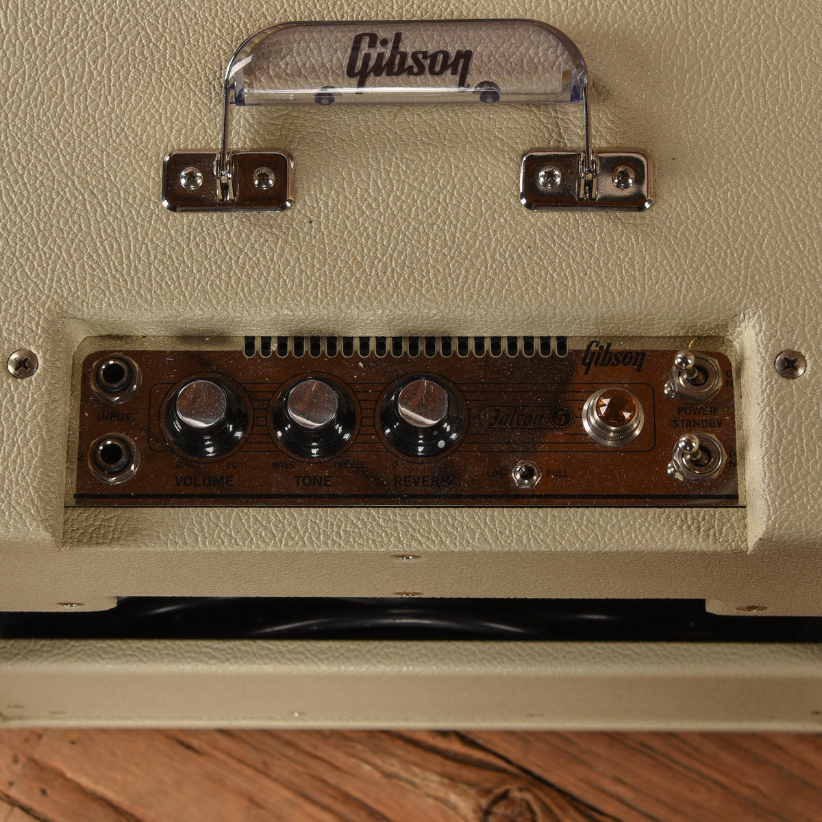 Gibson Falcon 5 7-Watt 1x10" Guitar Combo Amp - View 3 | MusicMarket