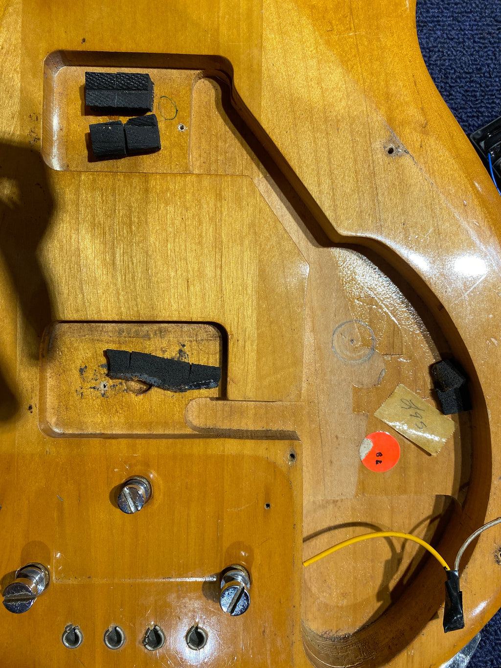 Gibson L-9S The Ripper Bass Natural 1975 - View 13 | MusicMarket