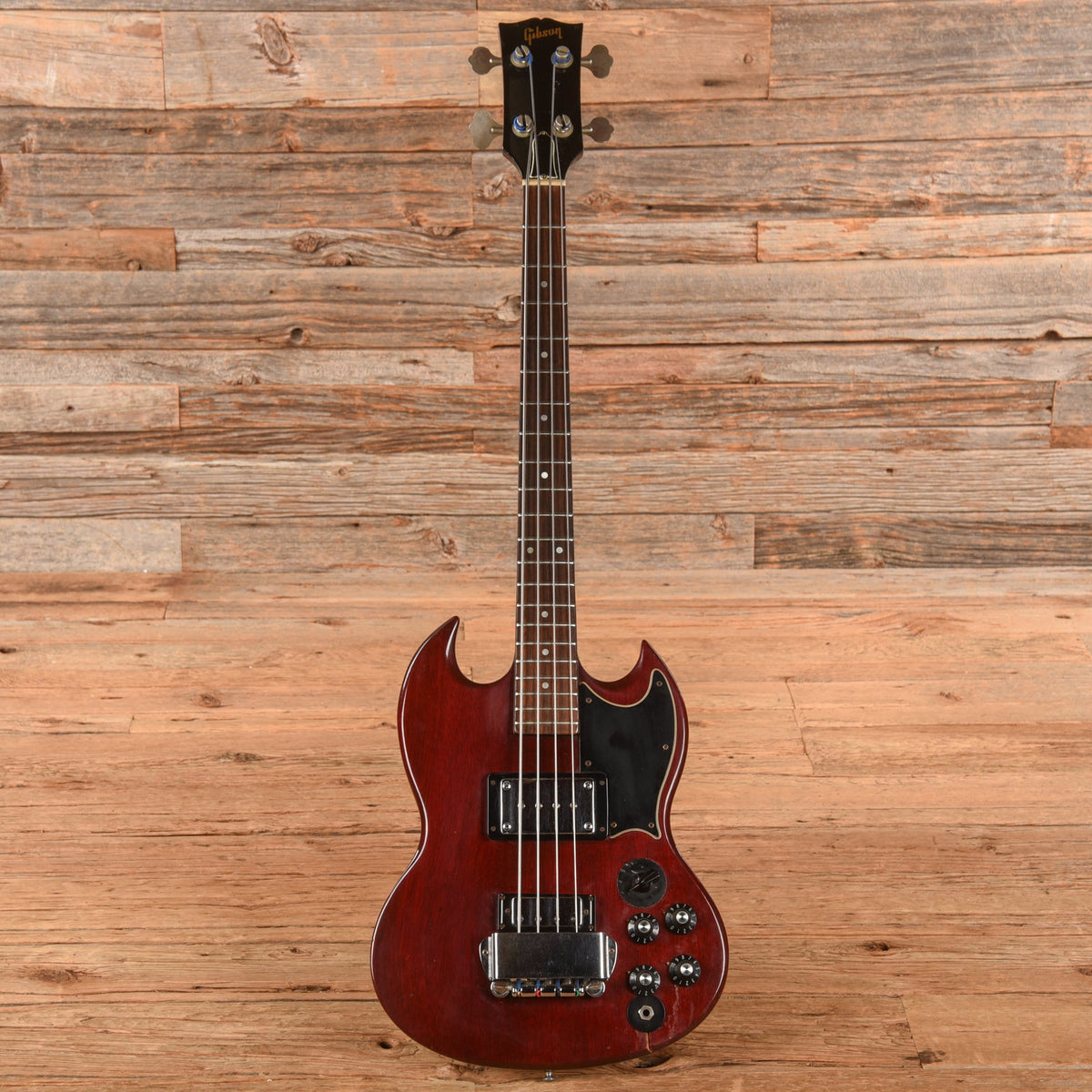 Gibson EB-3 Cherry 1974 - View 4 | MusicMarket