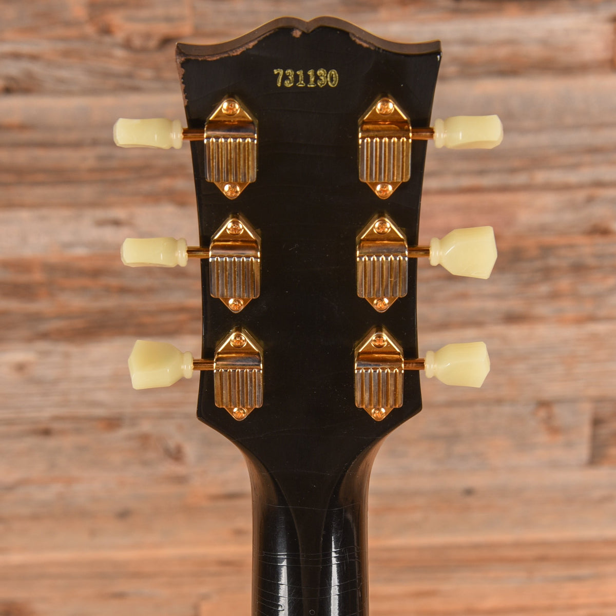 Gibson Custom 1957 Les Paul Custom 3-Pickup Bigsby Murphy Lab Light Aged Ebony 2023 - View 7 | MusicMarket