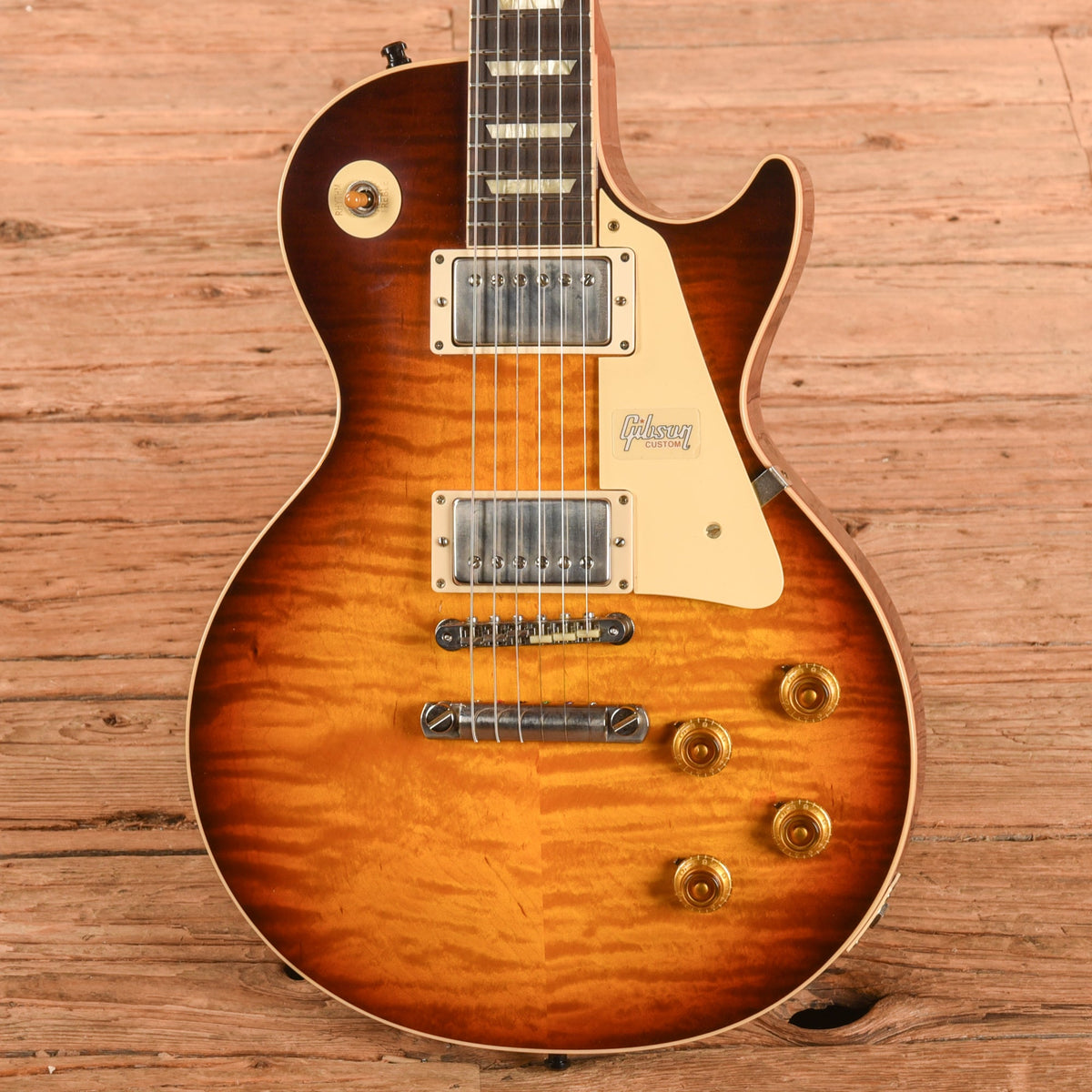 Gibson Custom '59 60th Anniversary Les Paul Standard Sunburst - View 2 | MusicMarket