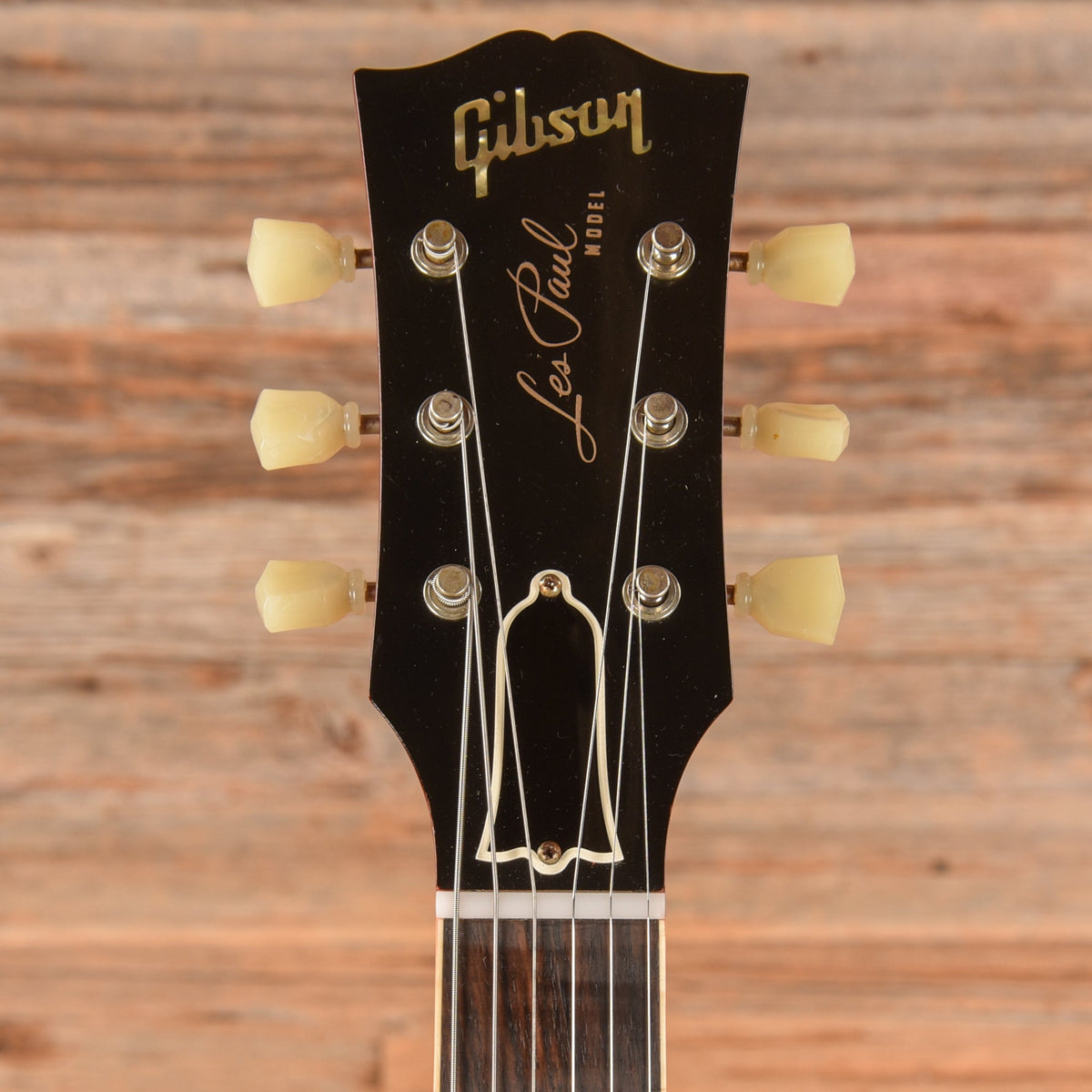 Gibson Custom '59 60th Anniversary Les Paul Standard Sunburst - View 6 | MusicMarket