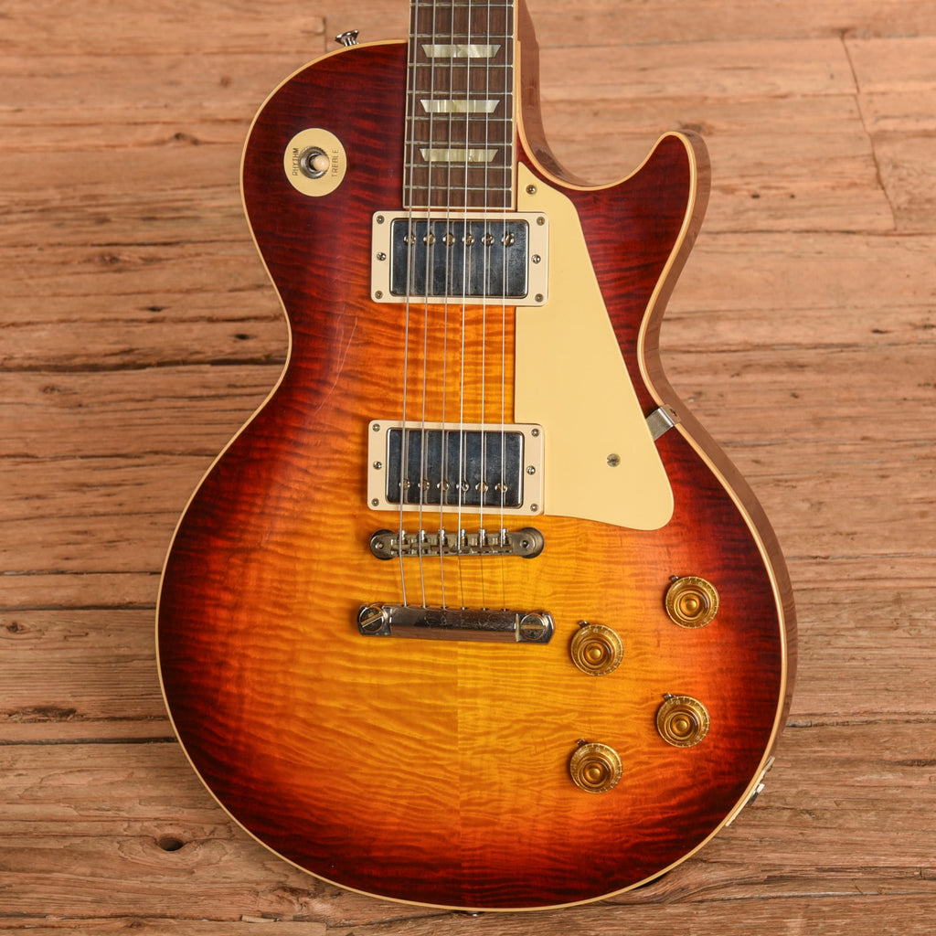 Gibson Custom '59 Les Paul Murphy Lab Ultra Light Aged Sunburst 2022 - View 2 | MusicMarket