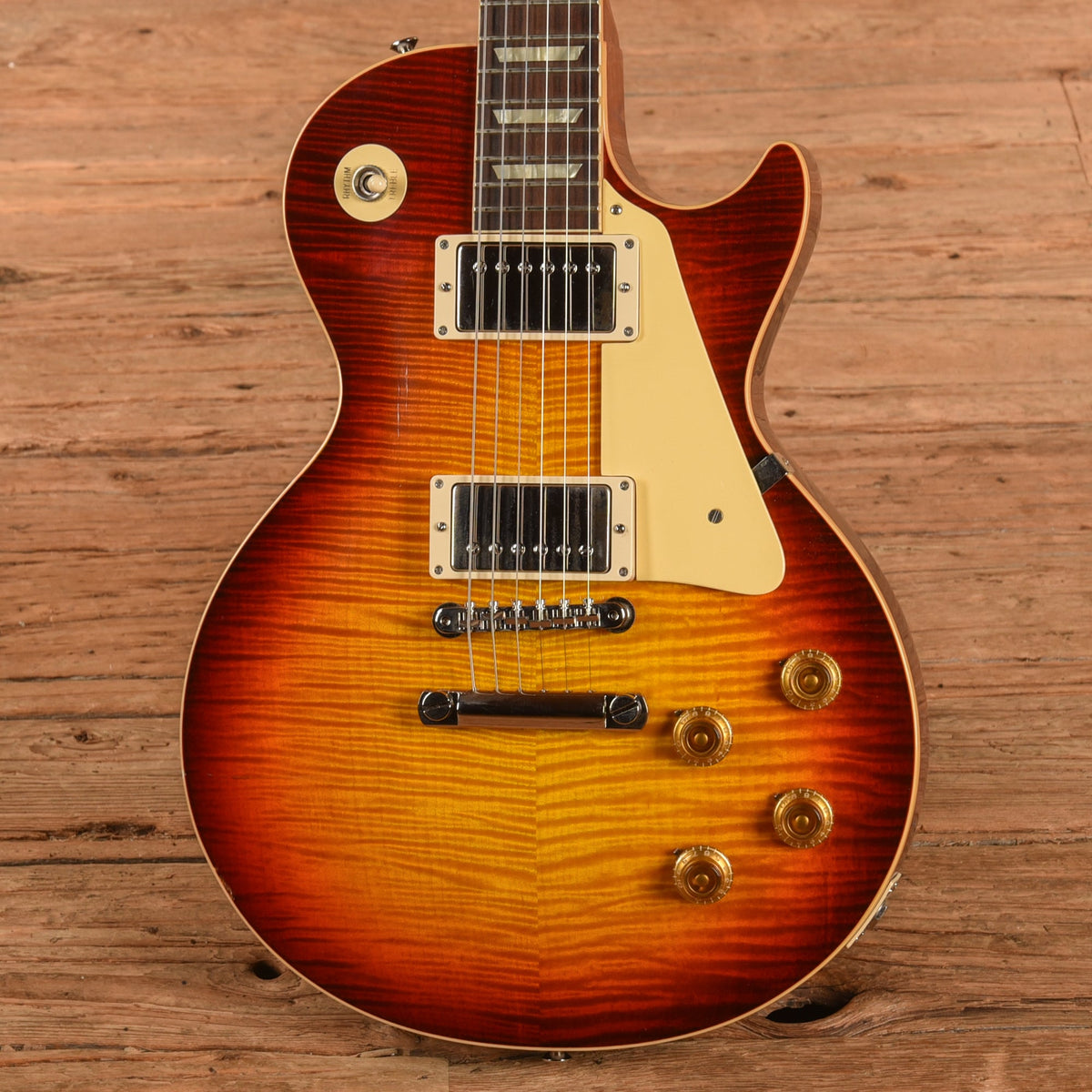 Gibson Custom '59 Les Paul Standard Sunburst 2022 - View 2 | MusicMarket