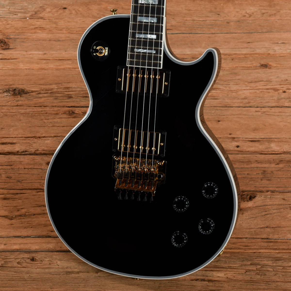 Gibson Custom Les Paul Custom Axcess Ebony 2025 - View 2 | MusicMarket