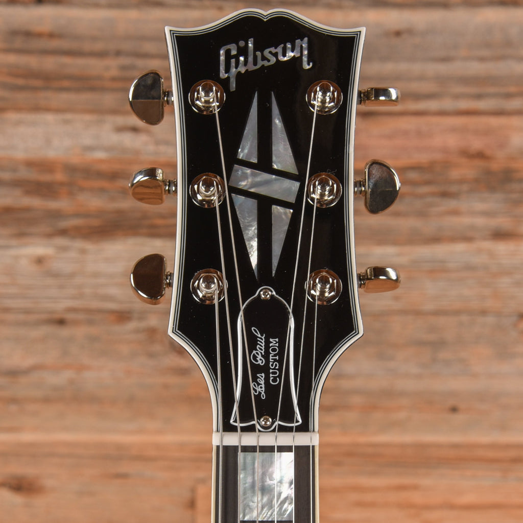 Gibson Custom Les Paul Custom Silverburst - View 6 | MusicMarket