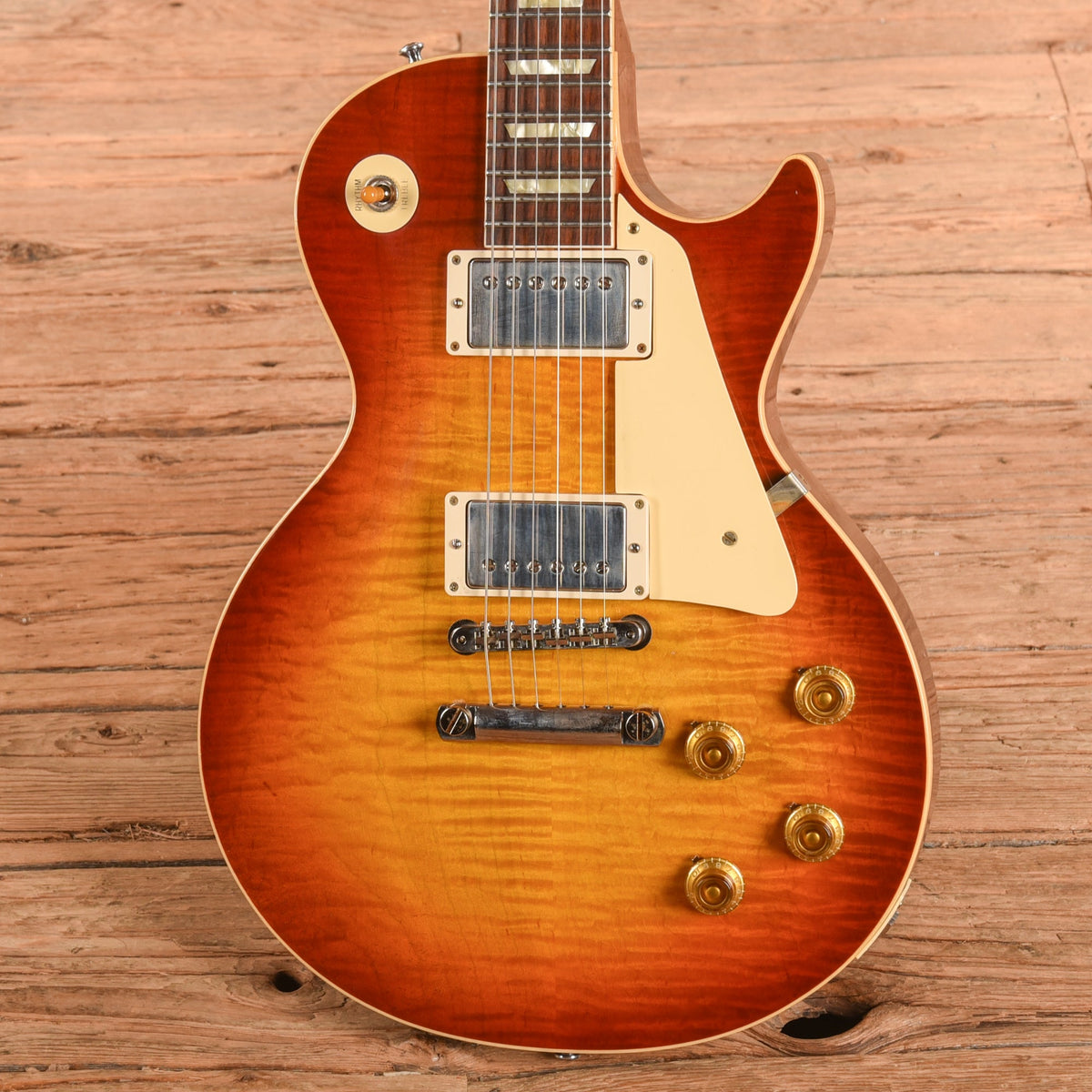 Gibson Custom Murphy Lab '59 Les Paul Standard Reissue Ultra Light Aged Sunburst 2021 - View 2 | MusicMarket