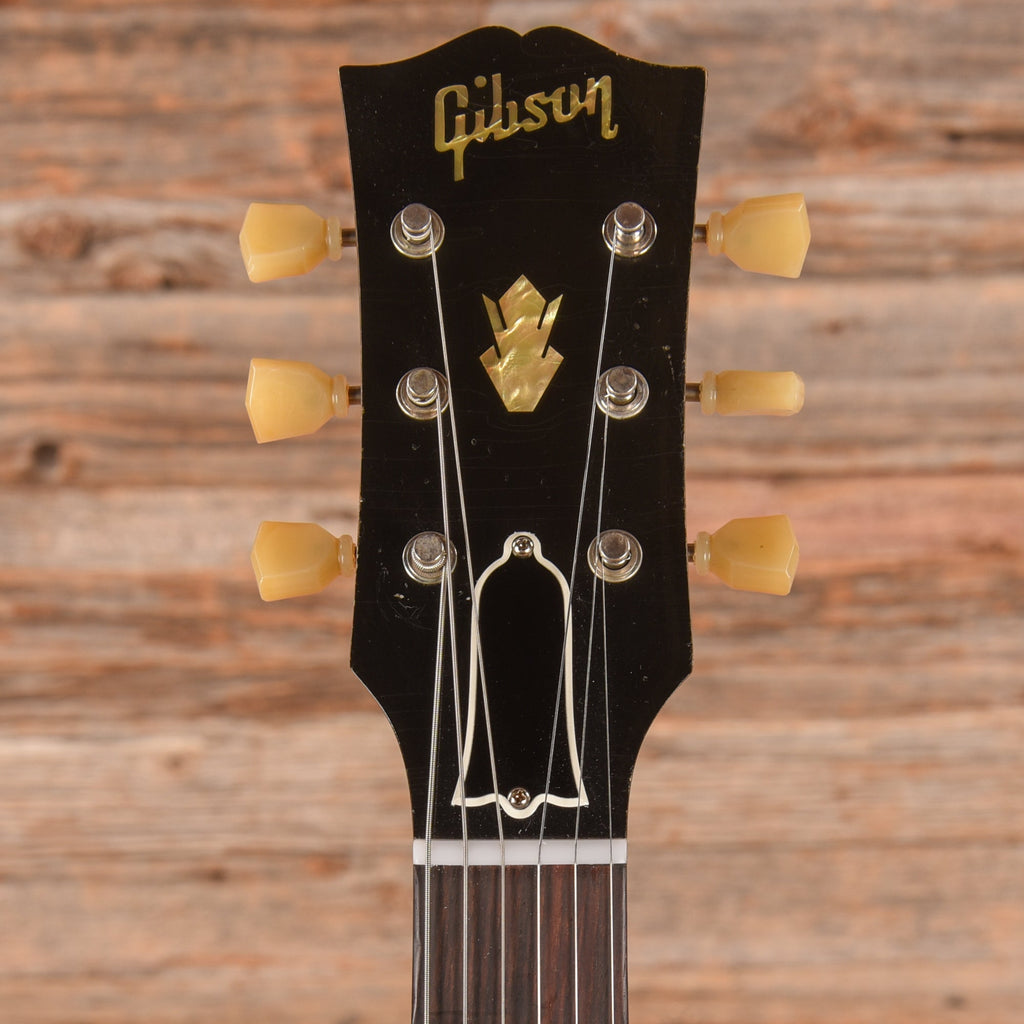 Gibson Custom Shop Murphy Lab 1958 ES-335 Reissue Light Aged Tri Burst 2024 - View 6 | MusicMarket