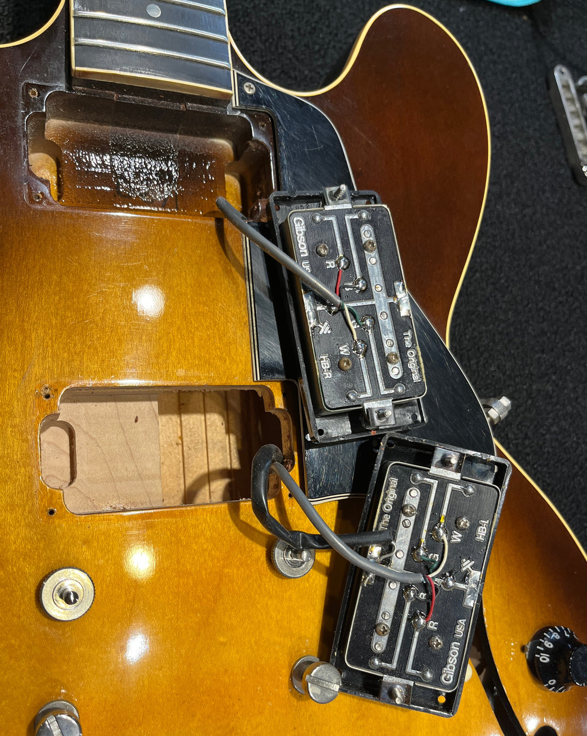 Gibson ES-335 Dot Reissue Sunburst 1989 - View 11 | MusicMarket