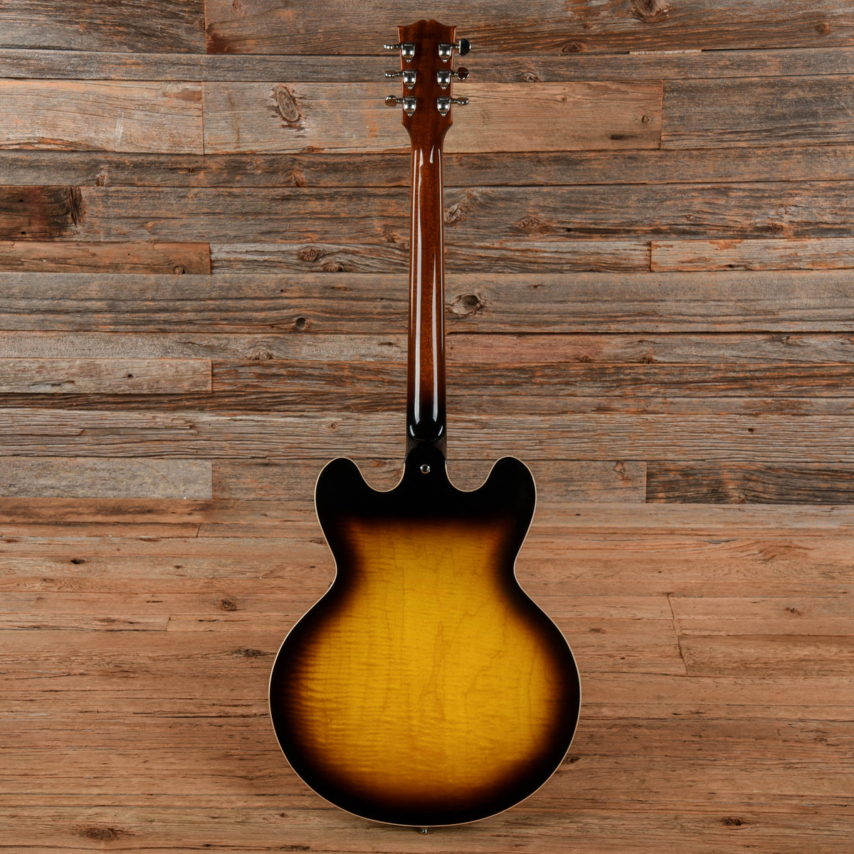 Gibson ES-335 Dot Sunburst 2008 - View 5 | MusicMarket