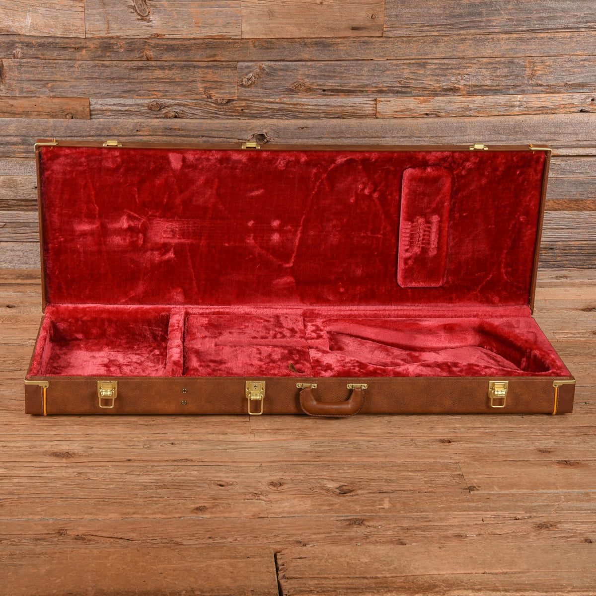 Gibson Firebird Wine Red 1981 - View 9 | MusicMarket
