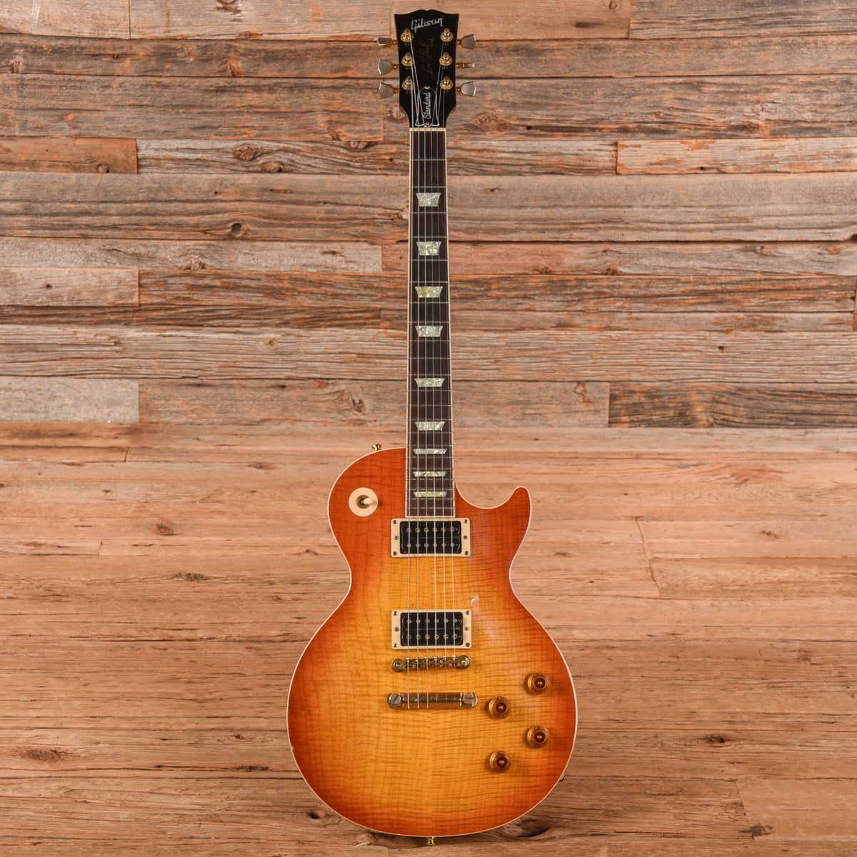 Gibson Les Paul Standard Classic Plus Sunburst - View 4 | MusicMarket