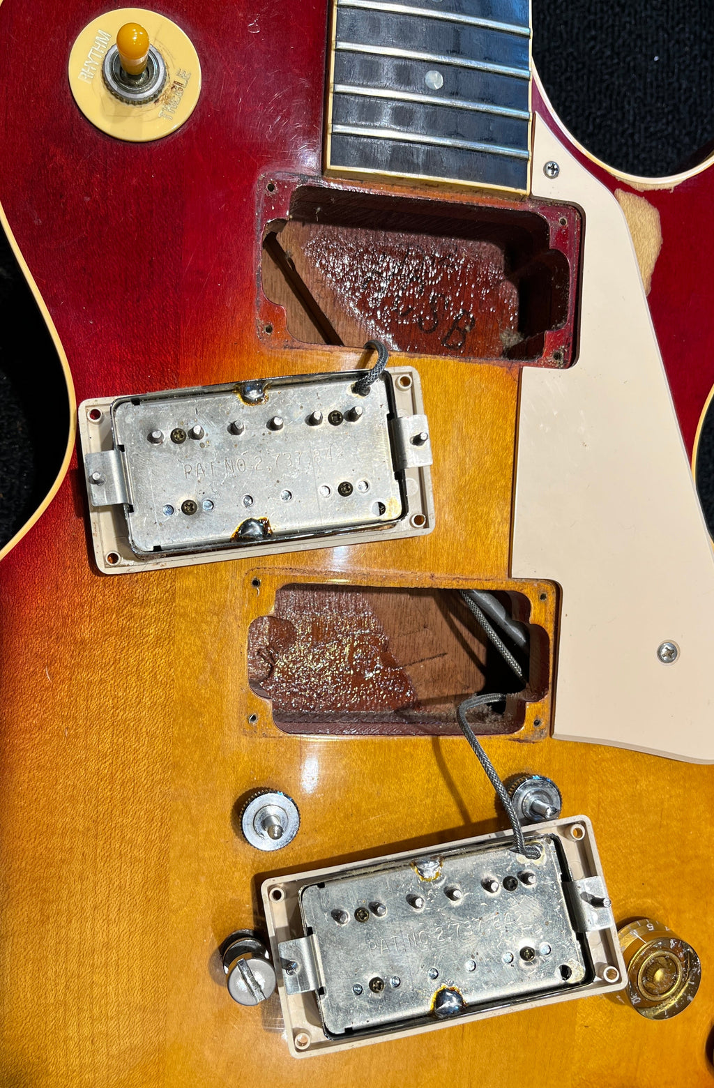 Gibson Les Paul Studio Standard Cherry Sunburst 1986 - View 9 | MusicMarket