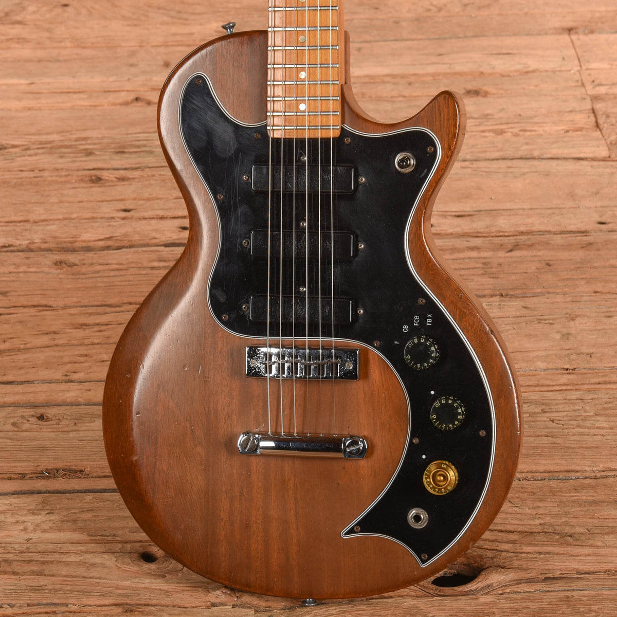 Gibson S-1 Brown 1979 - View 2 | MusicMarket