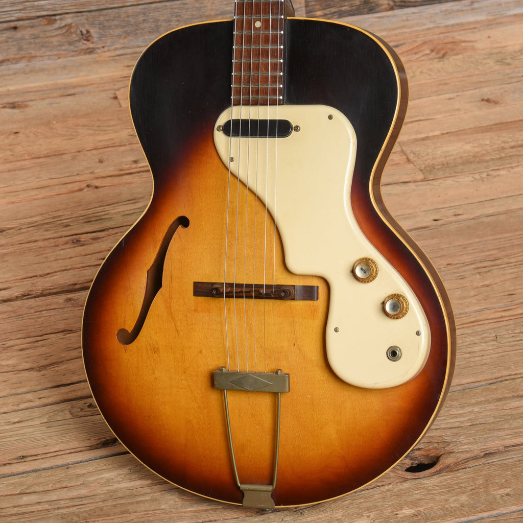 Gibson ES-120T Sunburst 1963 - View 2 | MusicMarket