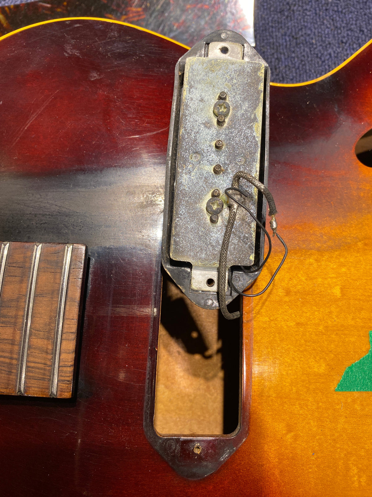 Gibson ES-125T Sunburst 1963 - View 10 | MusicMarket