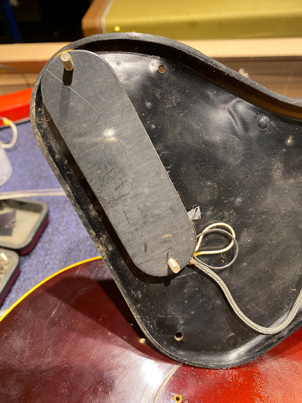 Gibson ES-125T Sunburst 1967 - View 10 | MusicMarket