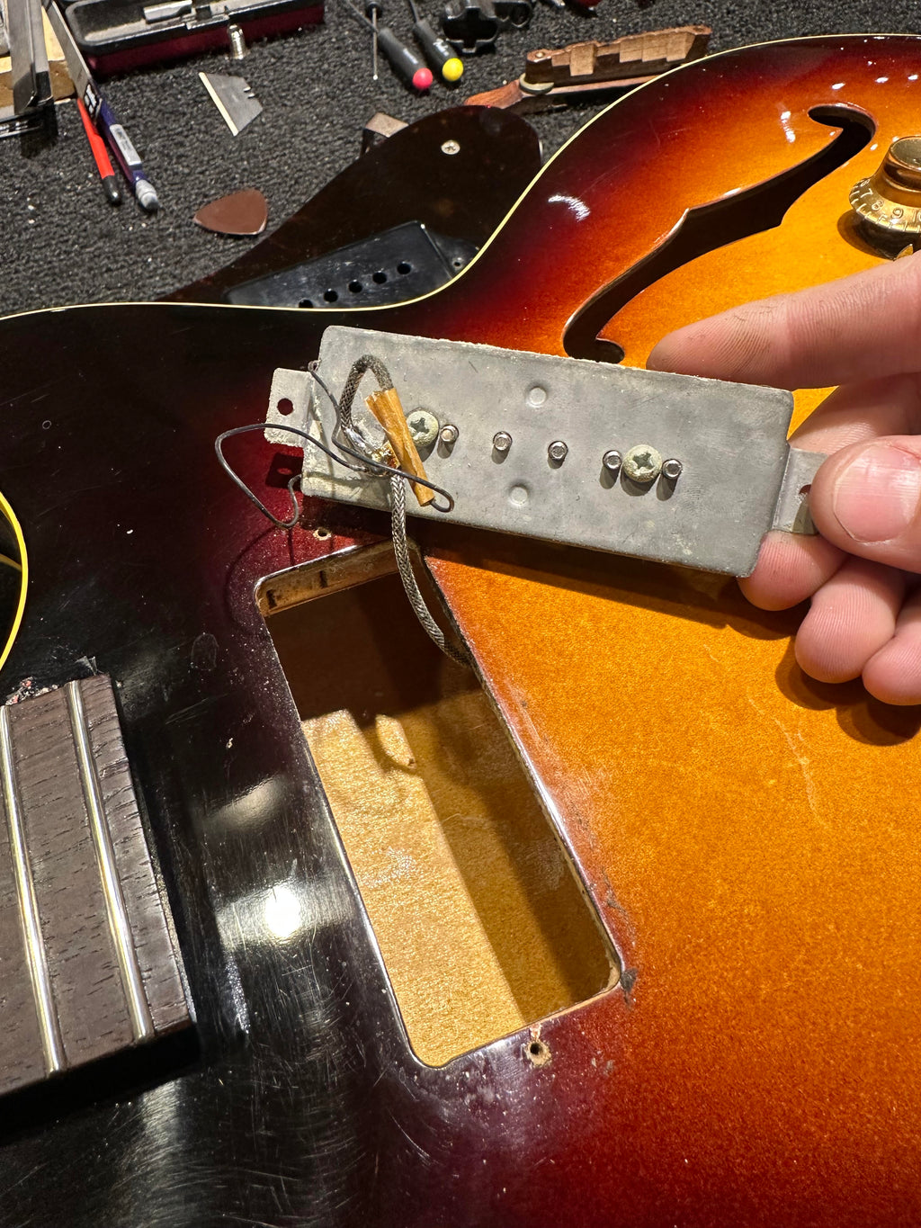 Gibson ES-125TC Sunburst 1960 - View 14 | MusicMarket