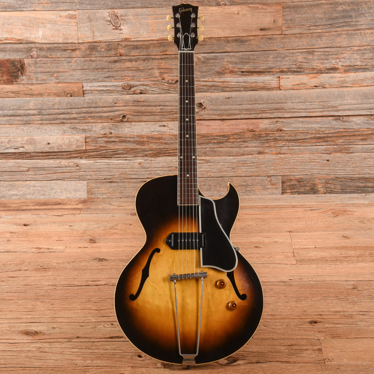 Gibson ES-225T Sunburst 1955 - View 4 | MusicMarket