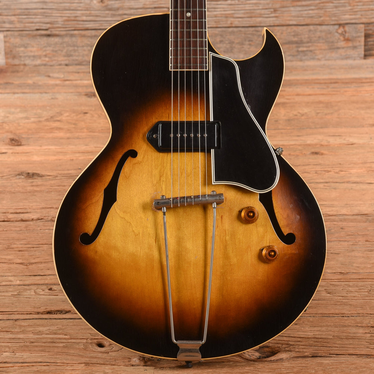 Gibson ES-225T Sunburst 1955 - MusicMarket