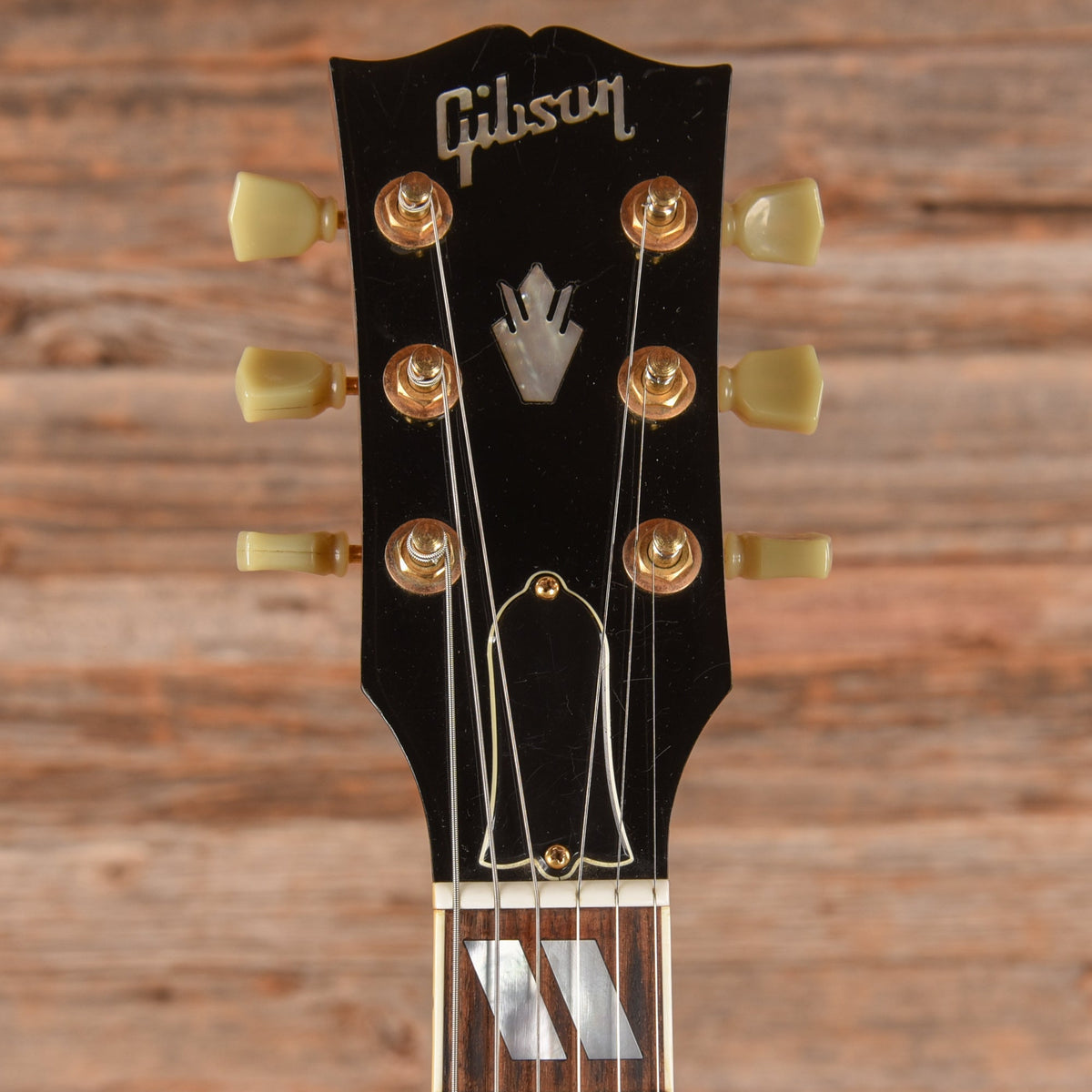 Gibson Memphis ES-175D Vintage Sunburst 2010 - View 6 | MusicMarket
