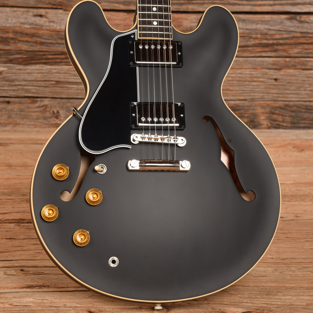 Gibson Custom 59 ES-335 Satin Satin Ebony 2021 LEFTY - View 8 | MusicMarket