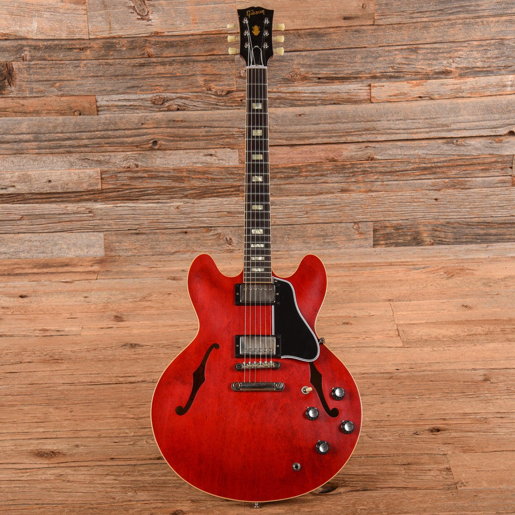 Gibson Custom Shop 1964 ES-335 Reissue '60s Cherry VOS - View 4 | MusicMarket