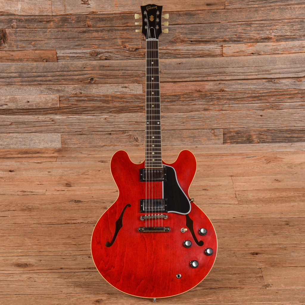 Gibson Custom Shop '61 ES-335 Reissue Cherry Red VOS 2024 - View 4 | MusicMarket