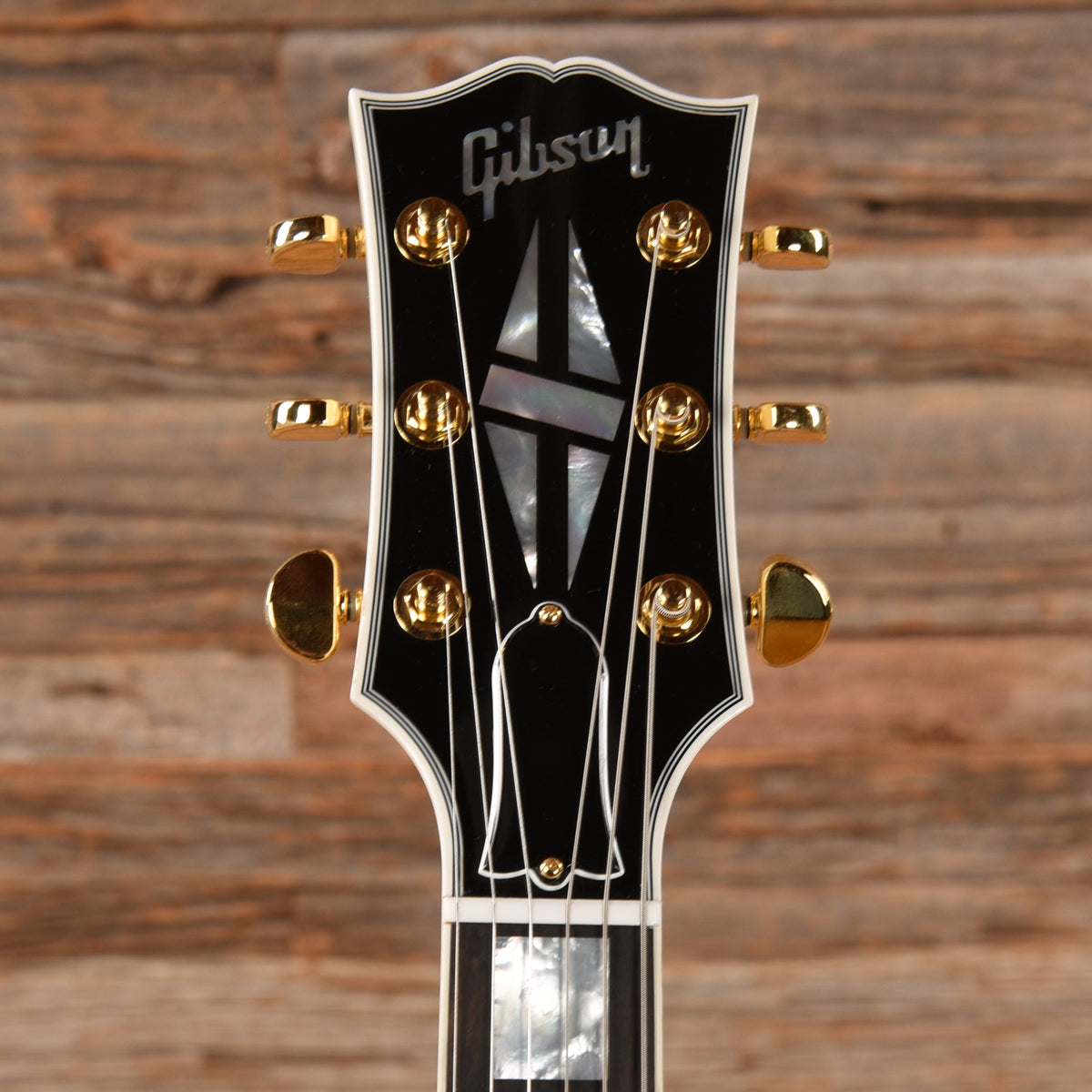 Gibson Custom Shop CS-356 Chablis 2021 LEFTY - View 6 | MusicMarket