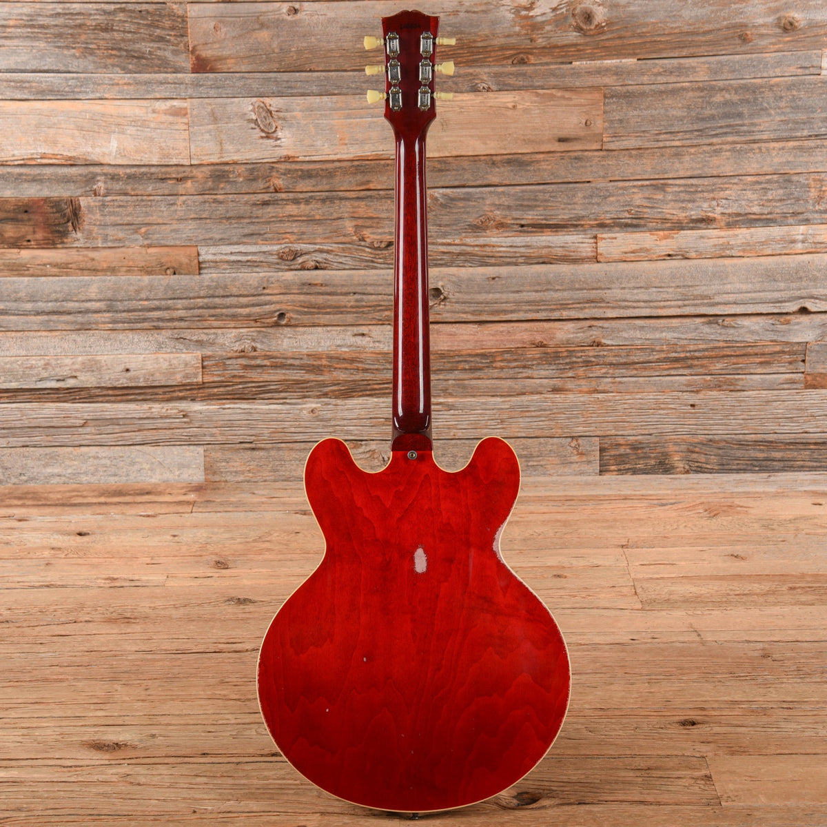 Gibson Custom Shop Murphy Lab '61 ES-335 Reissue Heavy Aged Sixties Cherry 2024 - View 5 | MusicMarket