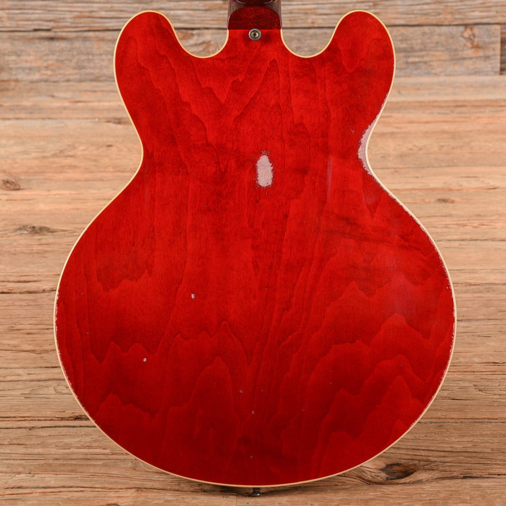 Gibson Custom Shop Murphy Lab '61 ES-335 Reissue Heavy Aged Sixties Cherry 2024 - View 3 | MusicMarket